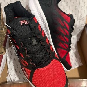 Fila Men's Black and Red Sneakers